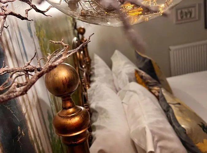 Luxury Tree-House With Optional Espa Spa