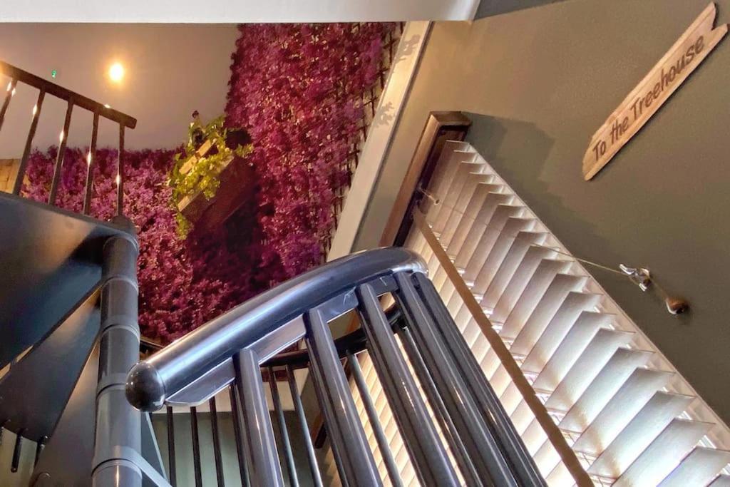 Villa Luxury Tree-house With Optional Espa